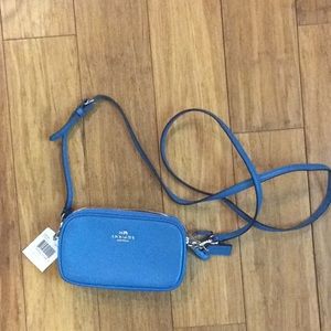 Coach zip around body pouch